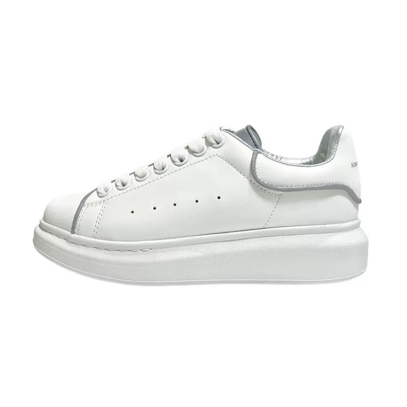 Small white thick sole casual sports versatile sneakers round toe