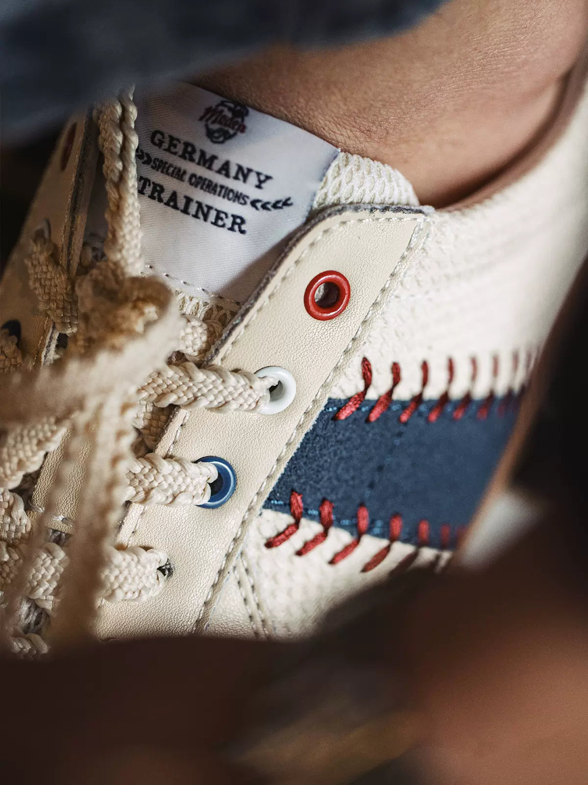 Retro moral training shoes sports casual shoes board shoes small white shoes